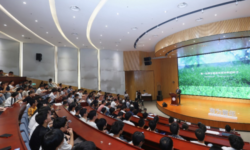 华为终端CEO何刚回母校西电：每一位师生都是改变世界的种子